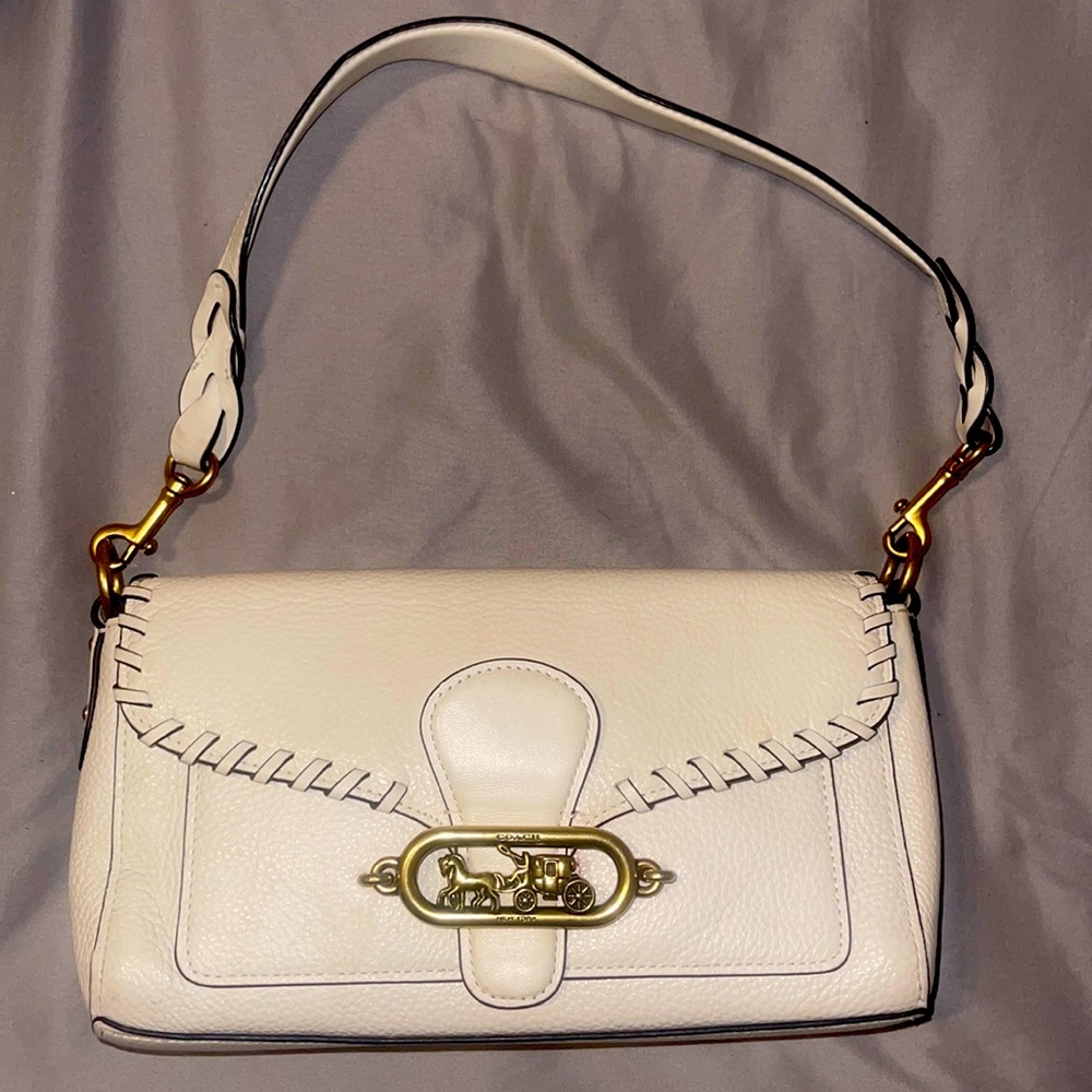 Cousin leather purse